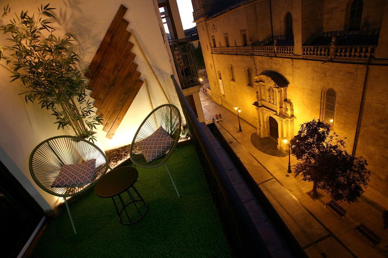 El Atico De La Catedral Lejlighed Logroño Eksteriør billede